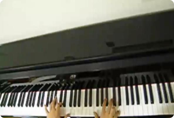 おすすめ弾いてみた動画 ピアノでクレヨンしんちゃんbgmメドレー
